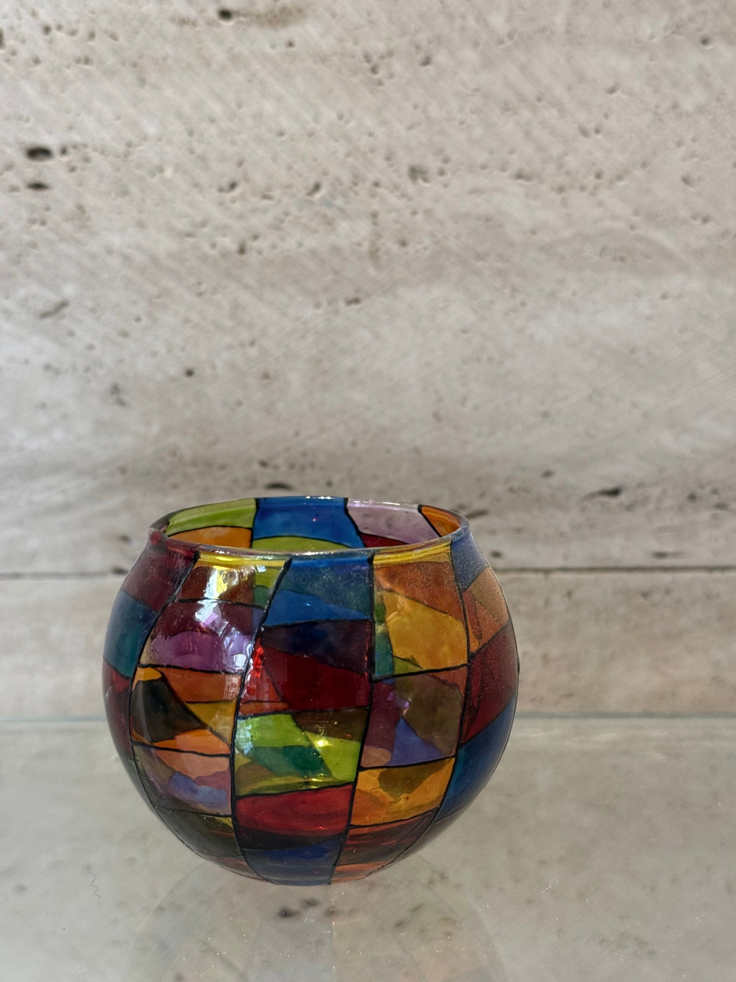 Round candle holder (Happy)
