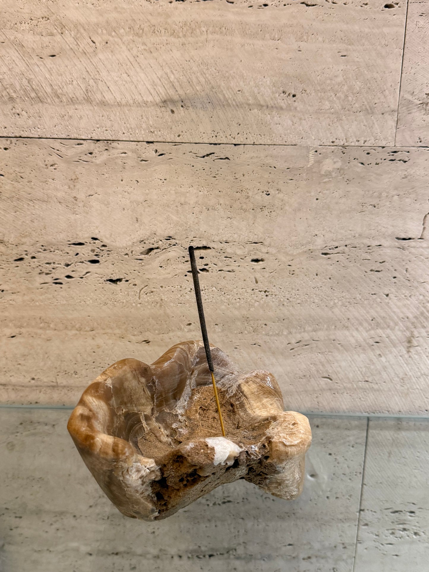 Hand incense bowl